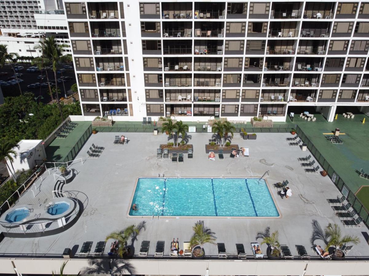 Beautiful 1Br, Steps To Waikiki Beach And Parking Honolulu Extérieur photo