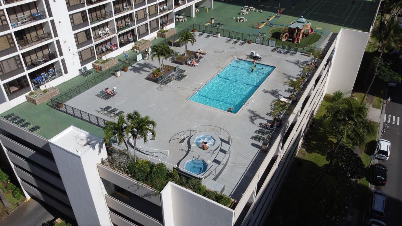 Beautiful 1Br, Steps To Waikiki Beach And Parking Honolulu Extérieur photo