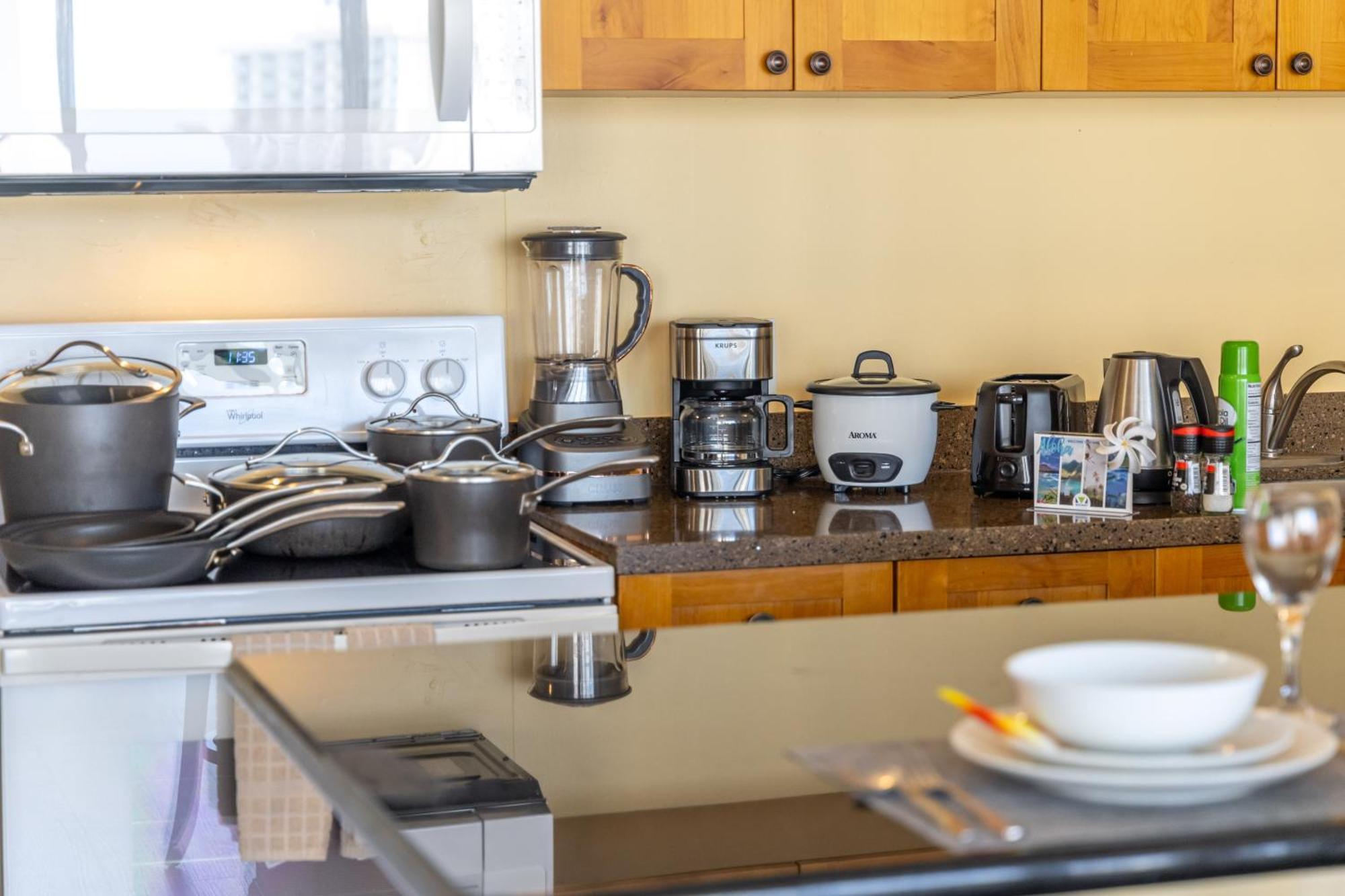 Beautiful 1Br, Steps To Waikiki Beach And Parking Honolulu Extérieur photo